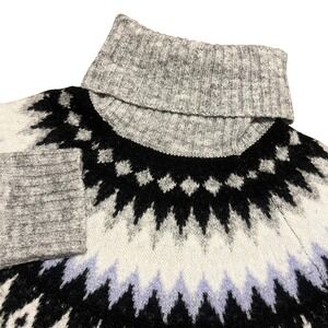 ASPEN Fair Isle Snowflake Turtleneck Sweater Light Gray Women's Sz S Wool Blend